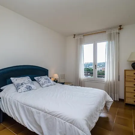 Apartment Av-1 6 Pax *